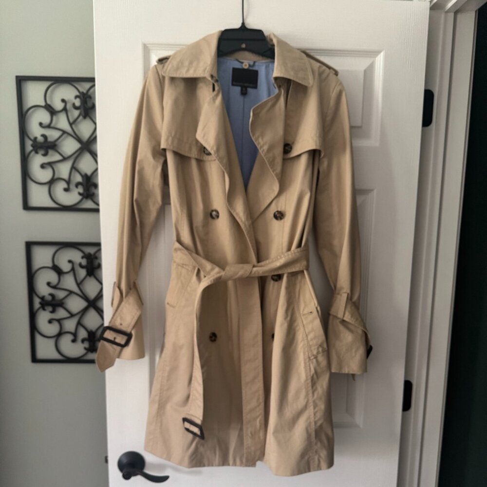 Banana Republic Beige Trench Coat